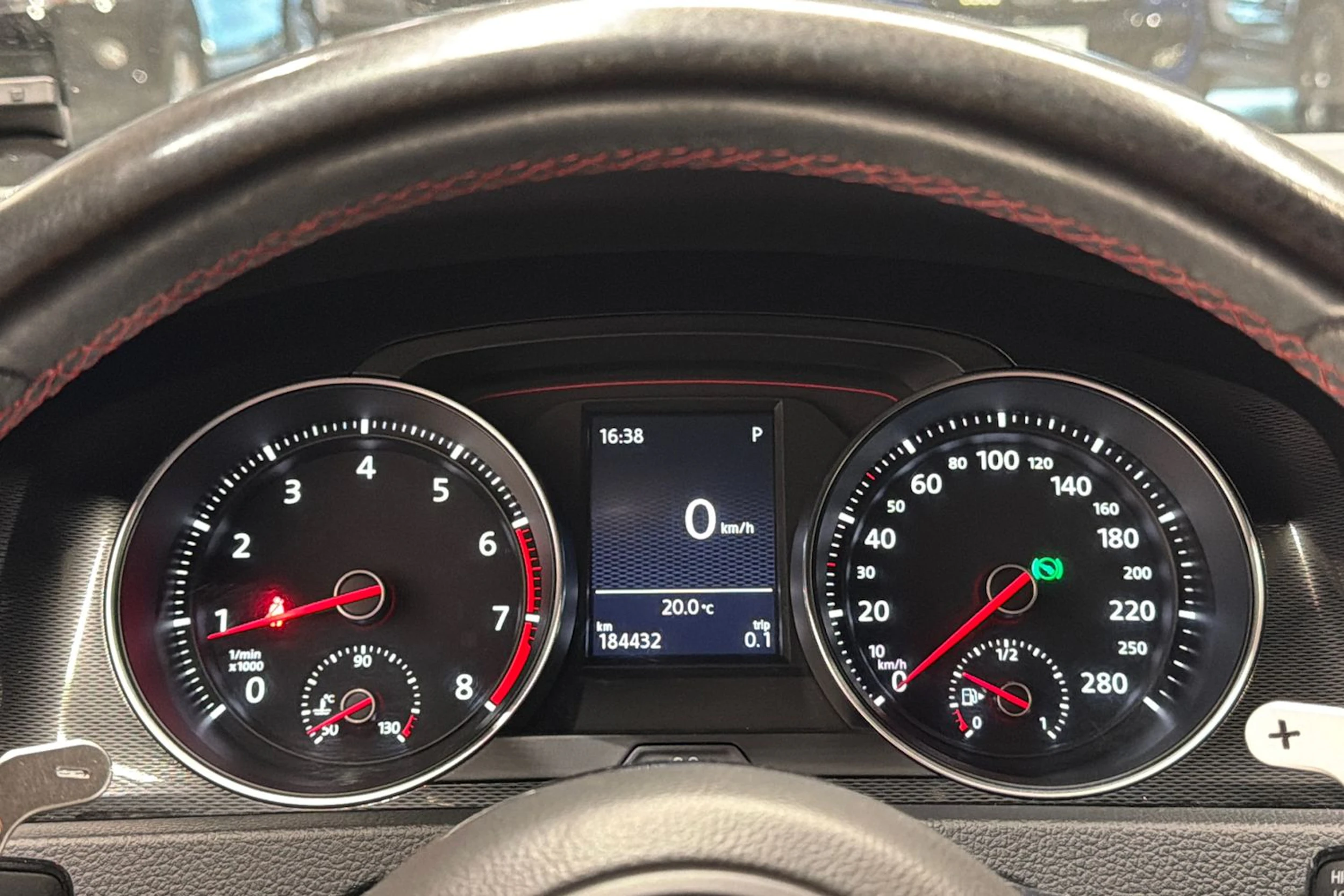 harmaa Volkswagen Golf 2014 kuva 14.