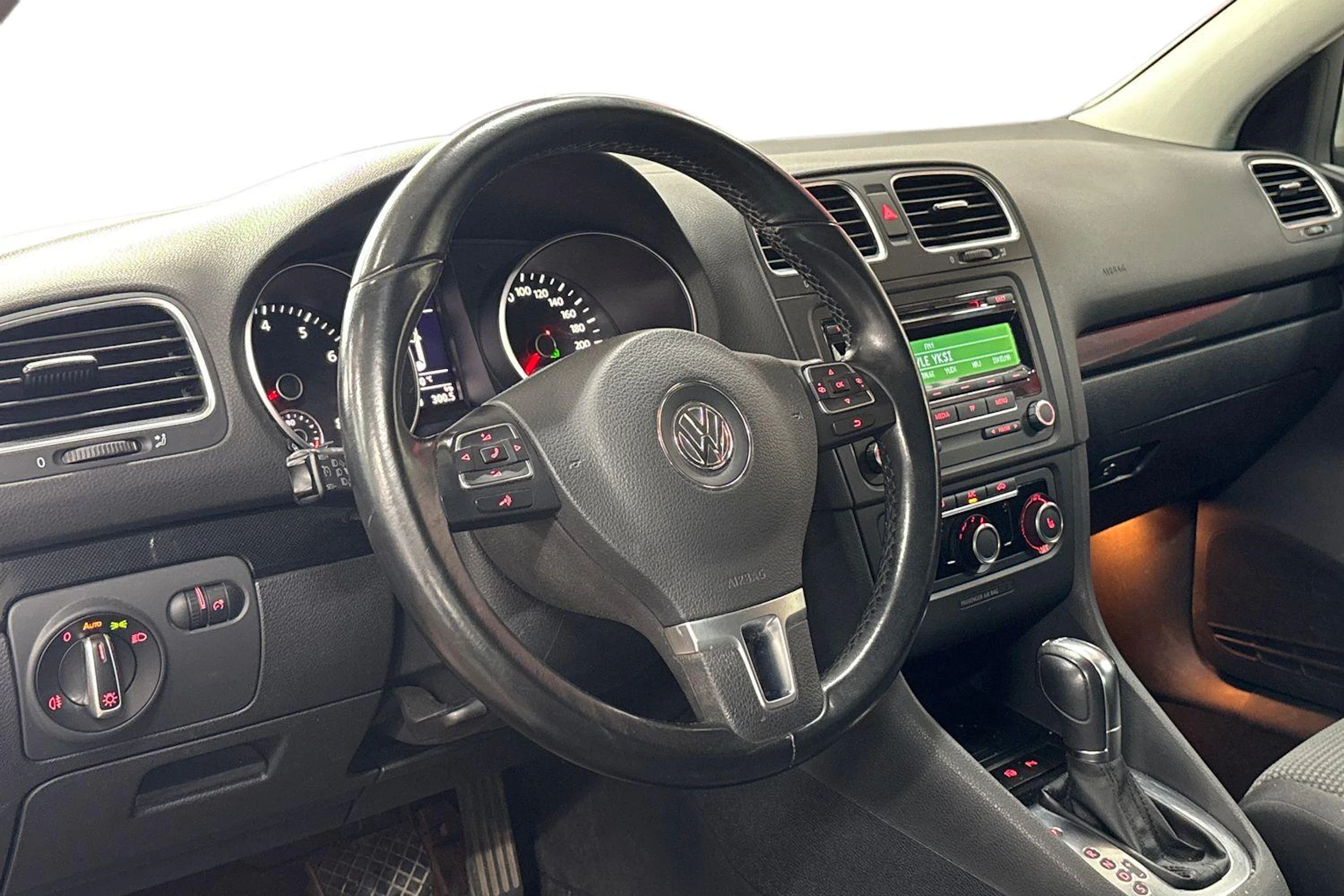 hopea Volkswagen Golf 2013 kuva 3.