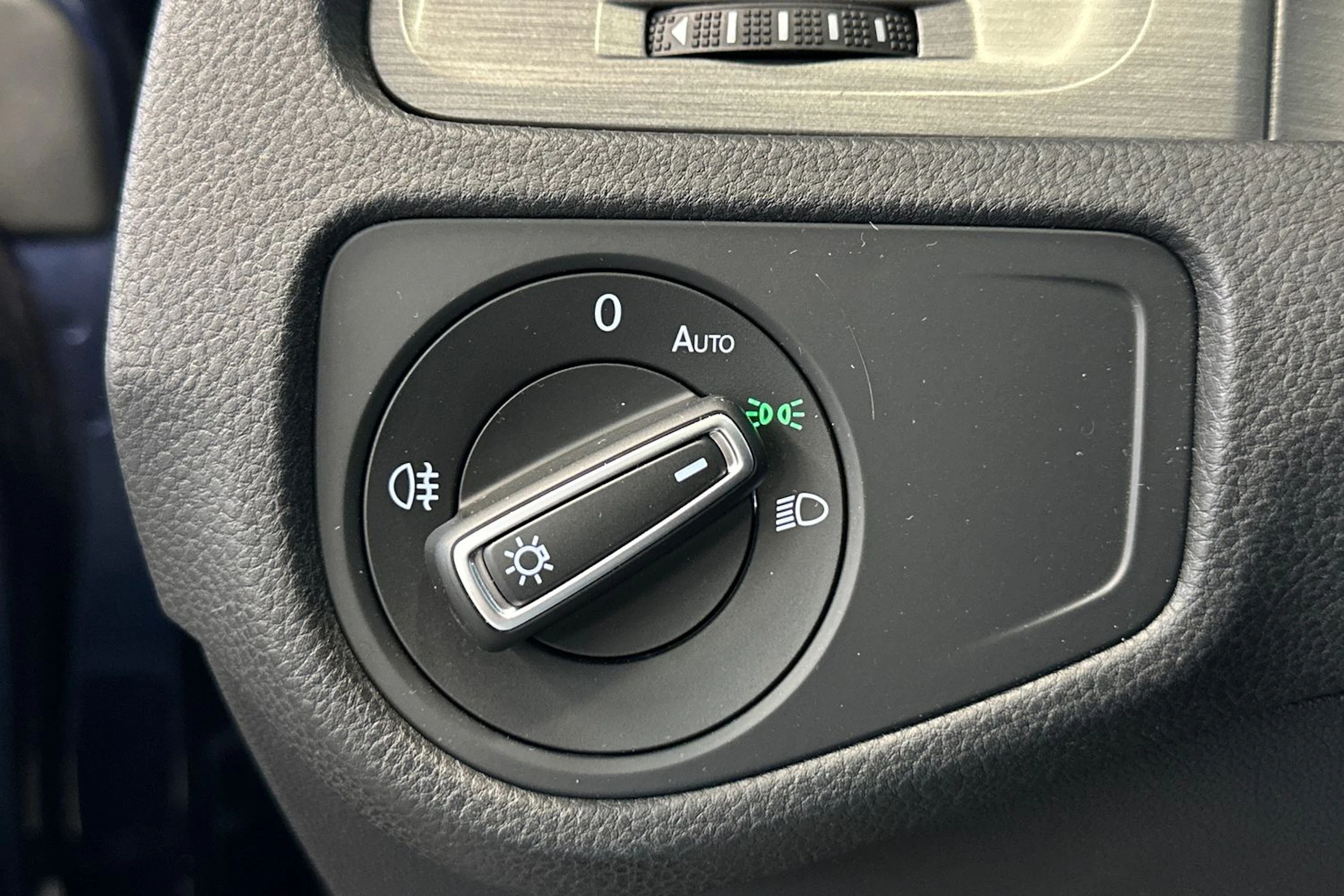 met. sininen Volkswagen Golf 2013 kuva 14.