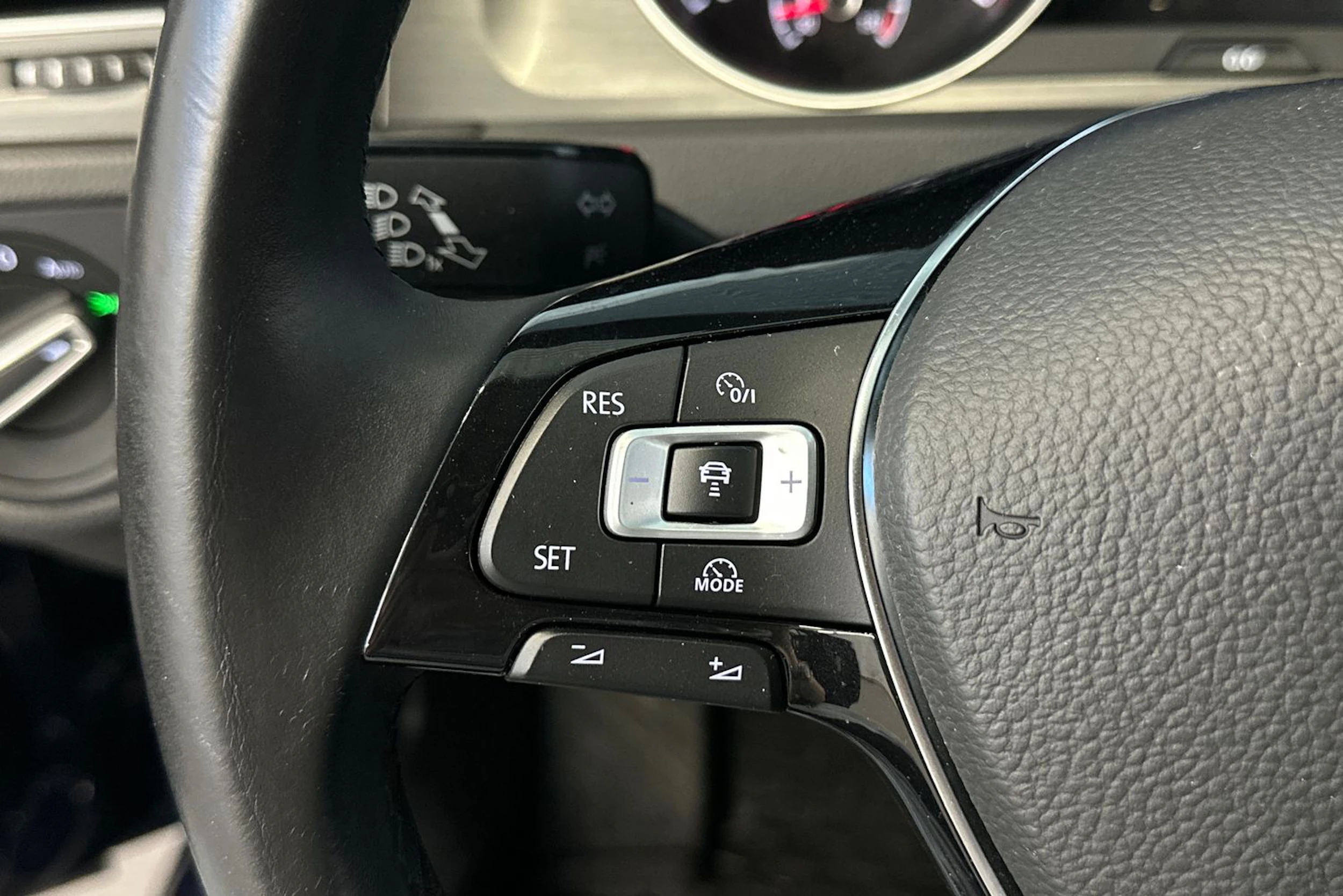 met. sininen Volkswagen Golf 2013 kuva 15.