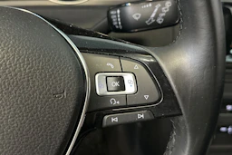 met. sininen Volkswagen Golf 2013 kuva 16.