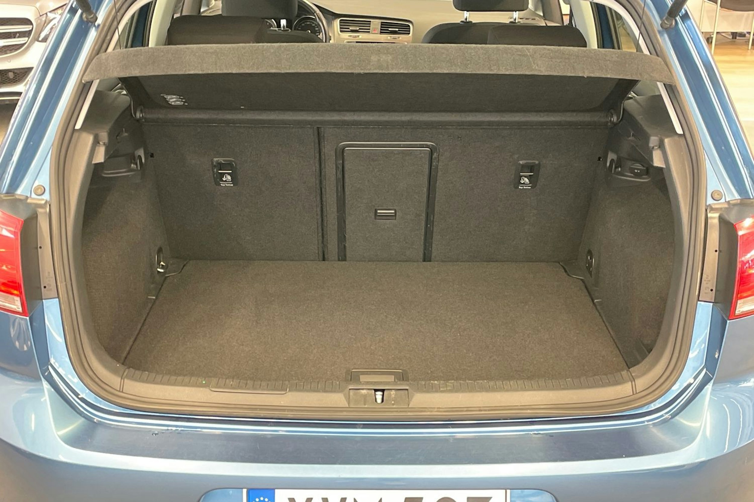 sininen Volkswagen Golf 2013 kuva 14.