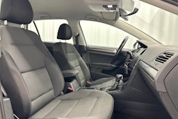 valkoinen Volkswagen Golf 2013 kuva 15.