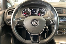 harmaa Volkswagen Golf 2013 kuva 15.