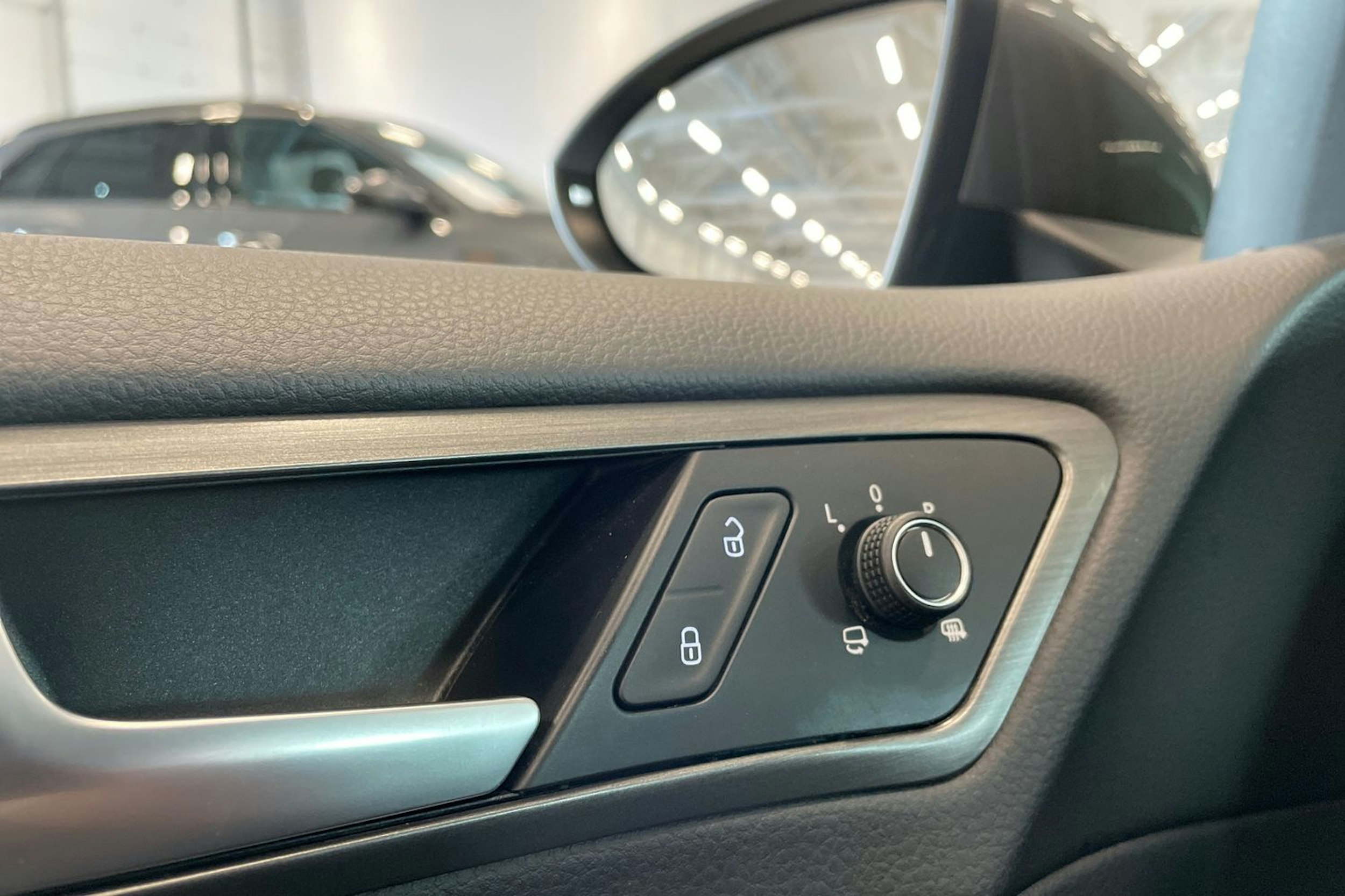 harmaa Volkswagen Golf 2013 kuva 26.
