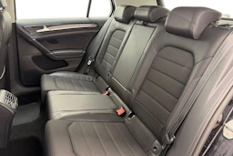 Musta Volkswagen GOLF 2013 kuva 8.