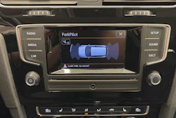 Musta Volkswagen GOLF 2013 kuva 17.