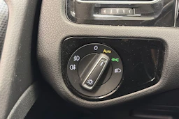 Musta Volkswagen GOLF 2013 kuva 20.