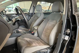 musta Volkswagen Golf 2014 kuva 11.