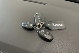 musta Volkswagen Golf 2014 kuva 25.
