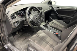 musta Volkswagen Golf 2014 kuva 6.