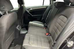 musta Volkswagen Golf 2014 kuva 8.