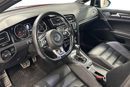 musta Volkswagen Golf 2014 kuva 7.