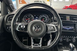 musta Volkswagen Golf 2014 kuva 14.