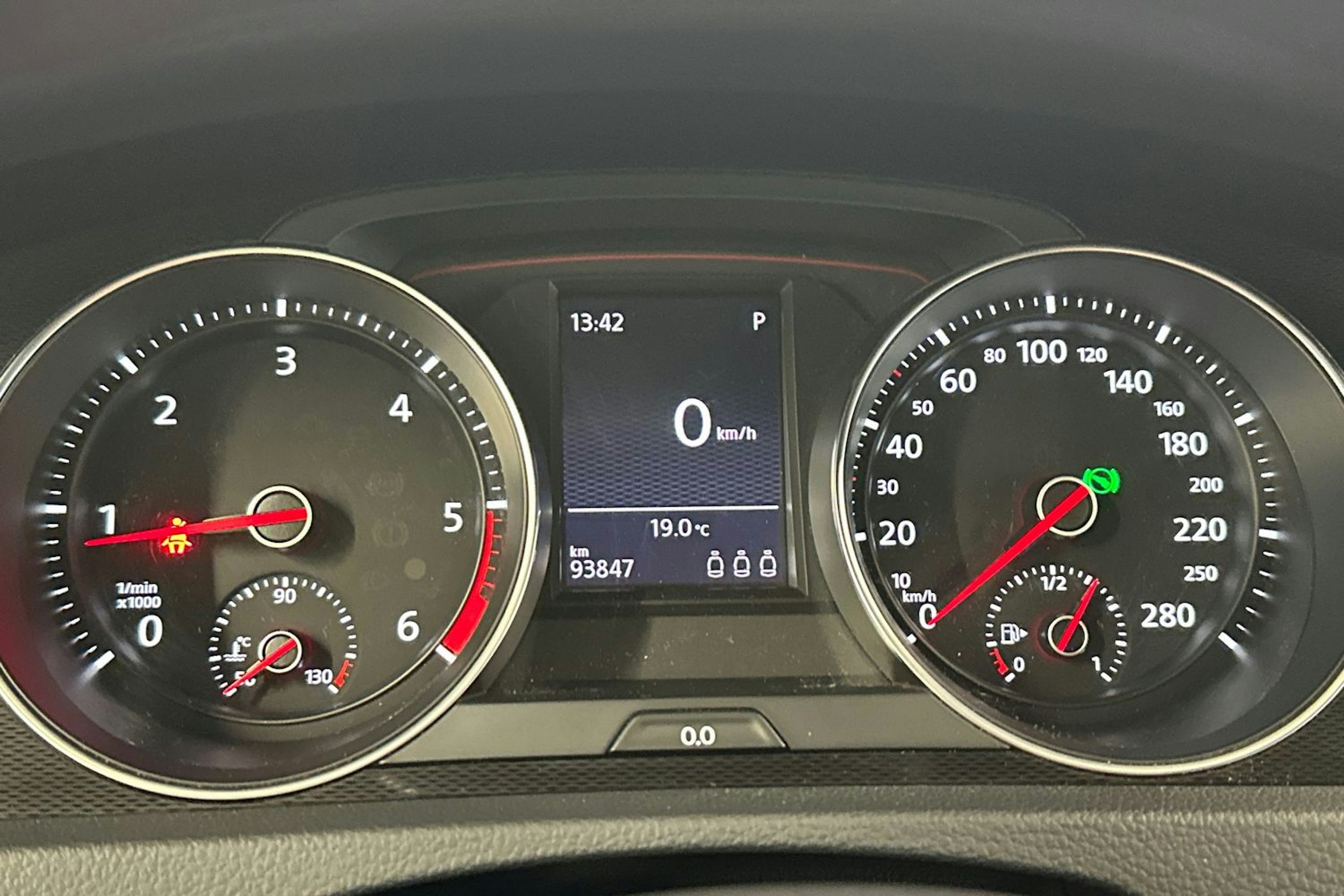 musta Volkswagen Golf 2014 kuva 15.