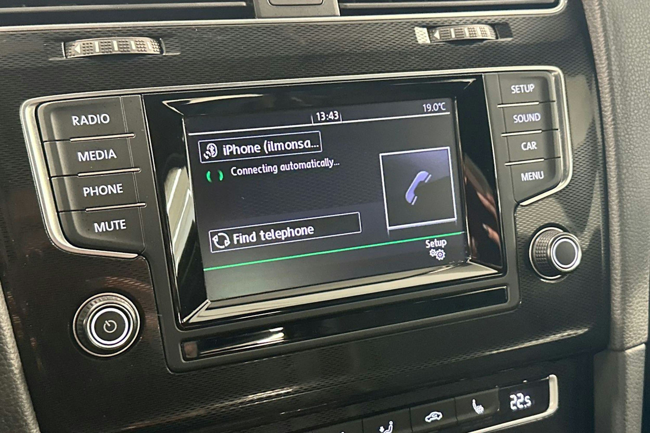 musta Volkswagen Golf 2014 kuva 21.