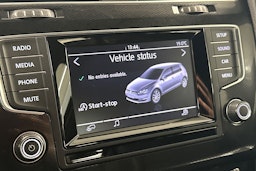 musta Volkswagen Golf 2014 kuva 24.