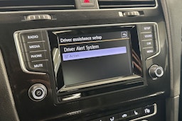 musta Volkswagen Golf 2014 kuva 27.
