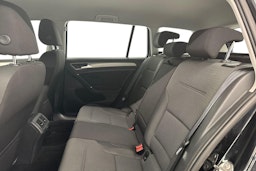 musta Volkswagen Golf 2014 kuva 10.