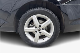 musta Volkswagen Golf 2014 kuva 11.