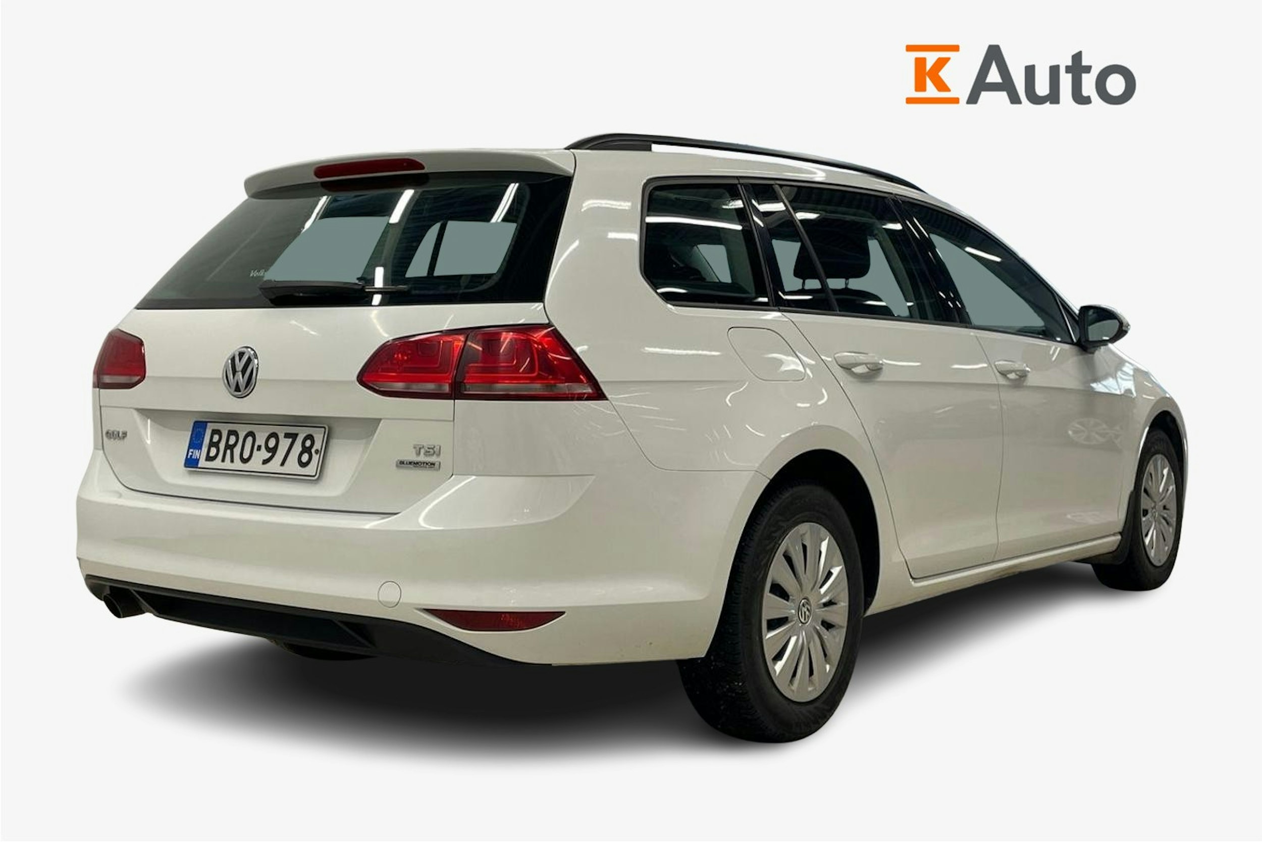 Valkoinen Volkswagen GOLF 2014 kuva 2.