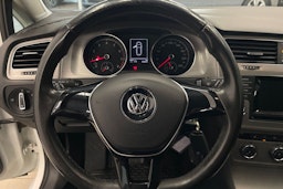 Valkoinen Volkswagen GOLF 2014 kuva 16.
