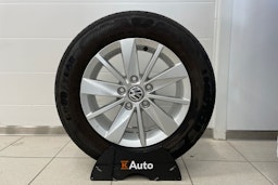 Valkoinen Volkswagen GOLF 2014 kuva 22.