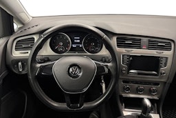 harmaa Volkswagen Golf 2015 kuva 9.