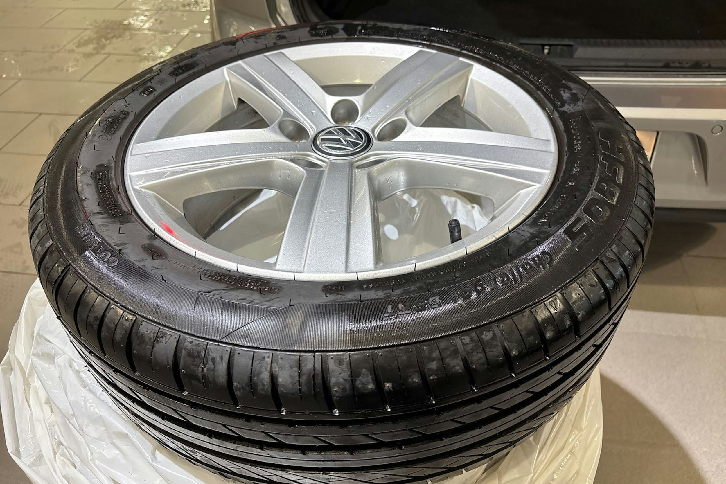 harmaa Volkswagen Golf 2014 kuva 14.