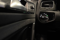 harmaa Volkswagen Golf 2014 kuva 16.