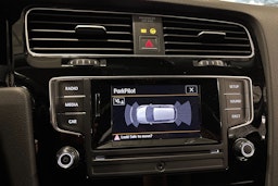 harmaa Volkswagen Golf 2014 kuva 19.