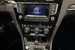 harmaa Volkswagen Golf 2014 kuva 20.