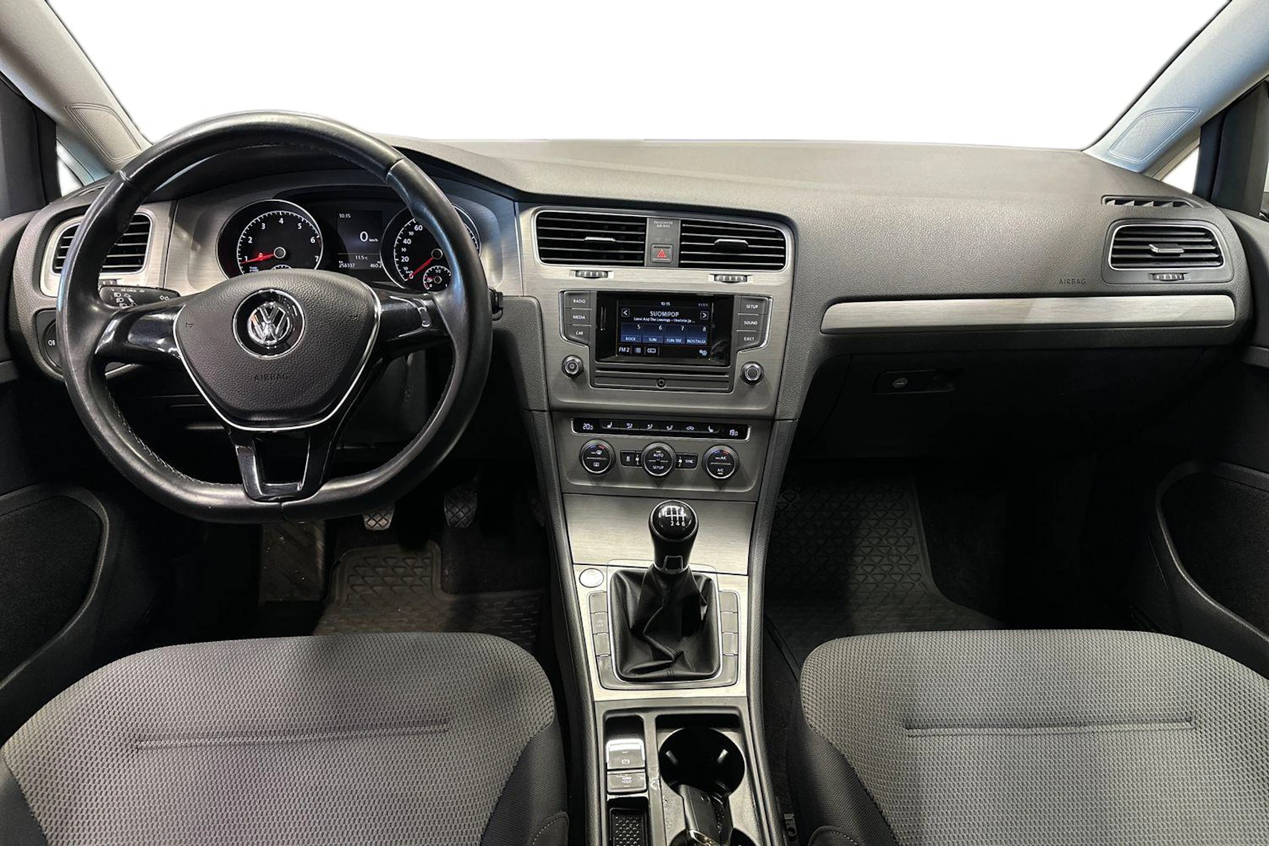 valkoinen Volkswagen Golf 2014 kuva 7.