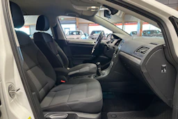 valkoinen Volkswagen Golf 2014 kuva 10.