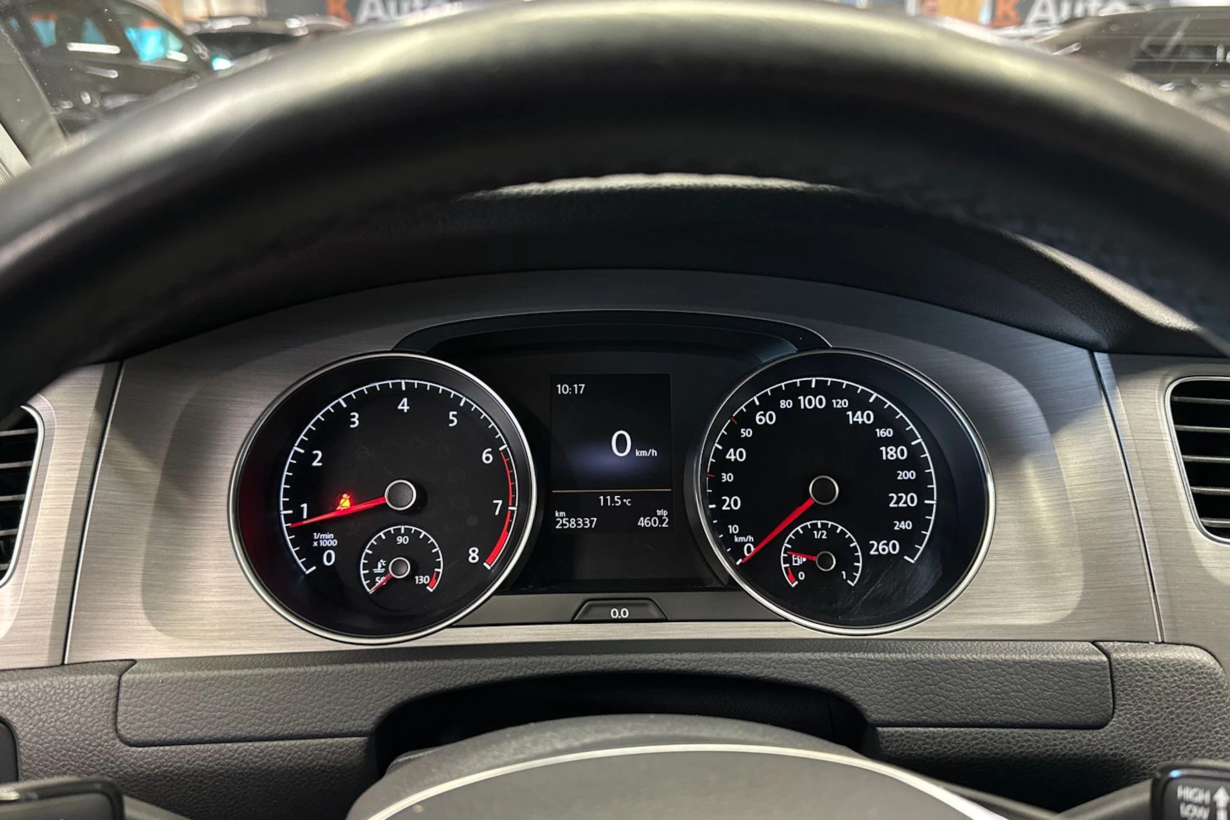 valkoinen Volkswagen Golf 2014 kuva 16.