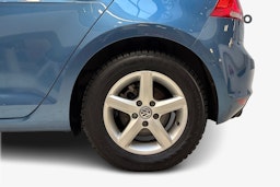 sininen Volkswagen Golf 2014 kuva 11.