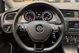 sininen Volkswagen Golf 2014 kuva 17.