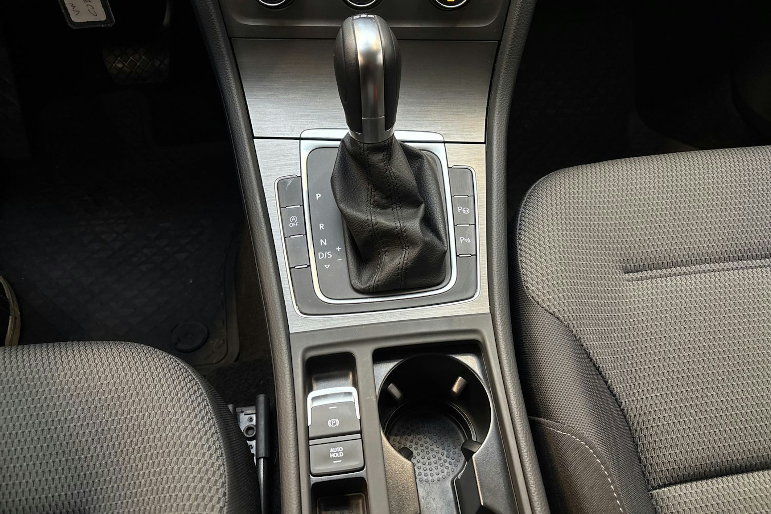 sininen Volkswagen Golf 2014 kuva 20.