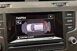 sininen Volkswagen Golf 2014 kuva 23.