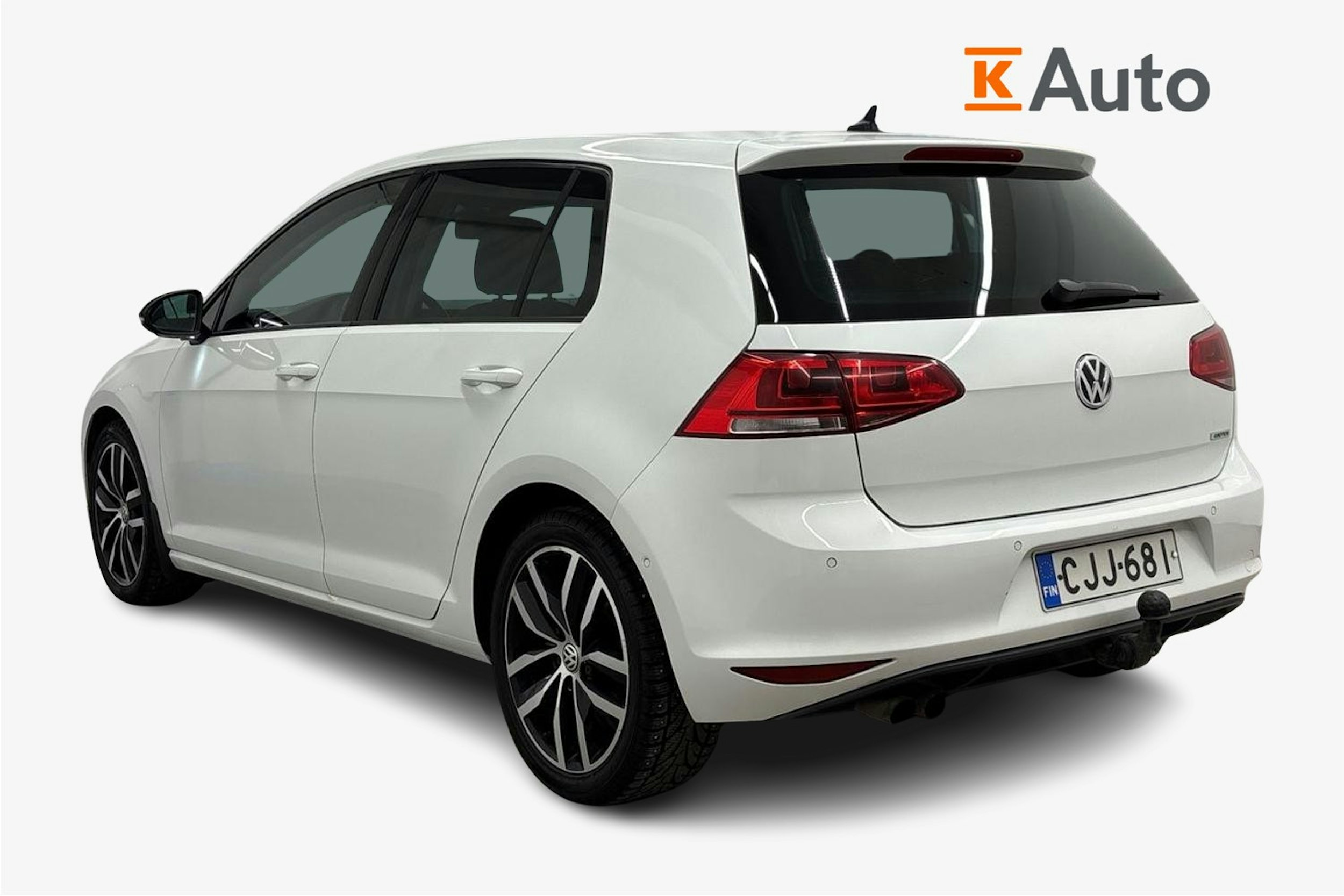 valkoinen Volkswagen Golf 2014 kuva 2.