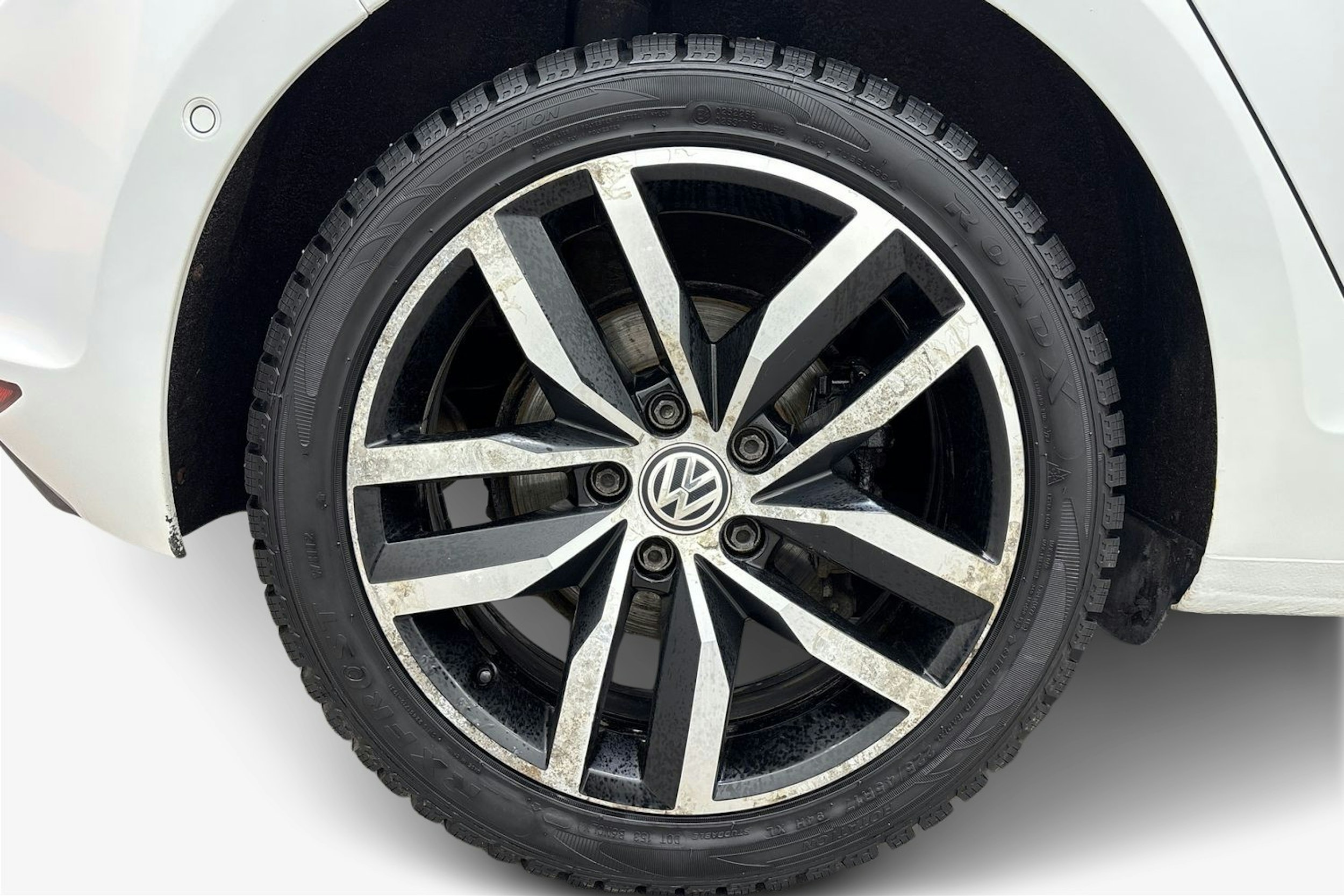 valkoinen Volkswagen Golf 2014 kuva 11.