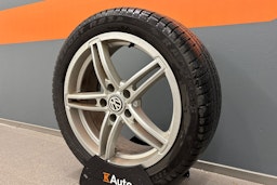 valkoinen Volkswagen Golf 2014 kuva 13.