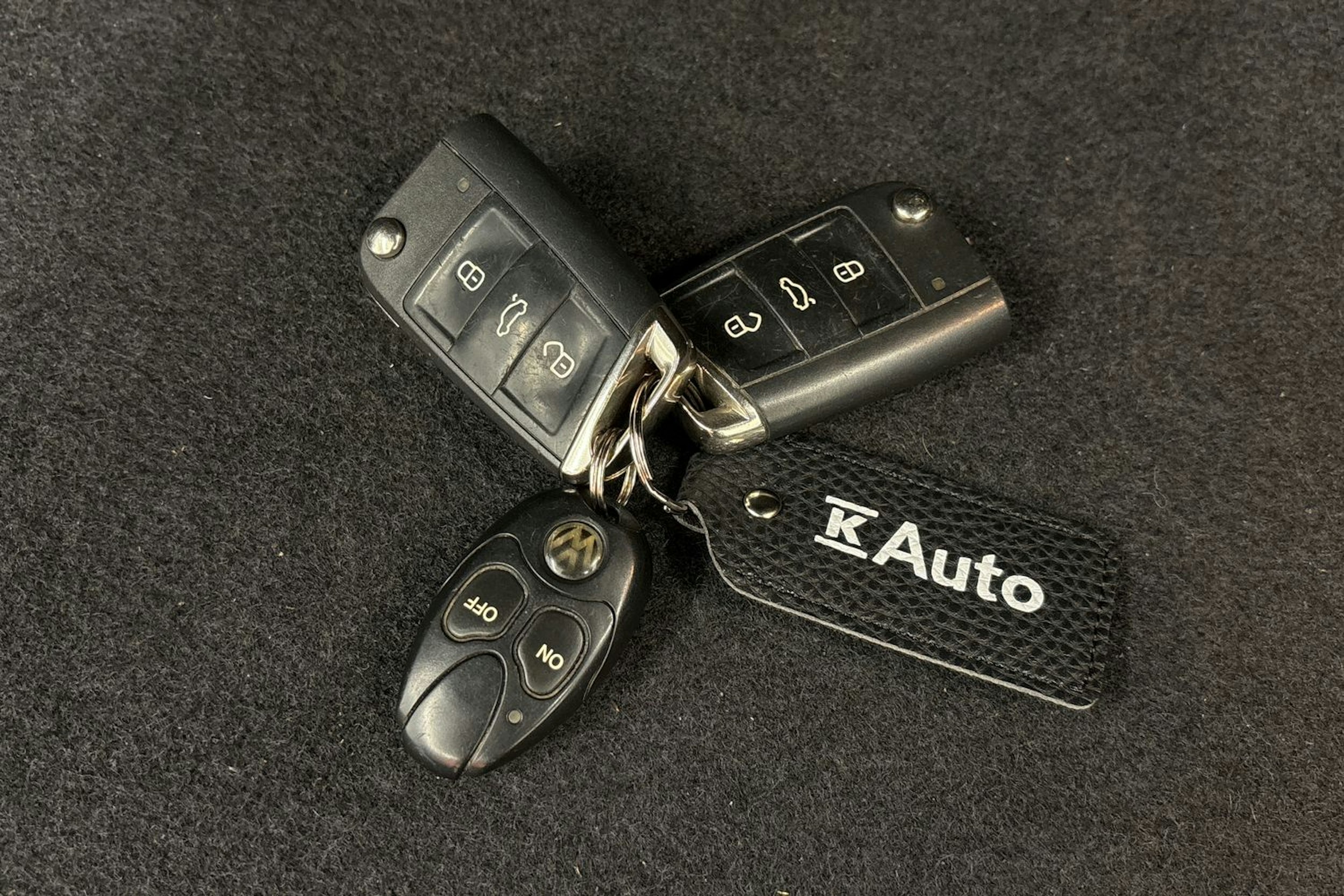 valkoinen Volkswagen Golf 2014 kuva 26.