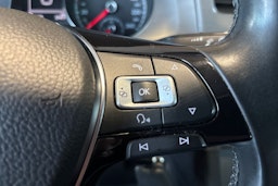 Punainen Volkswagen GOLF 2014 kuva 17.