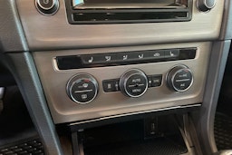 harmaa Volkswagen Golf 2014 kuva 13.