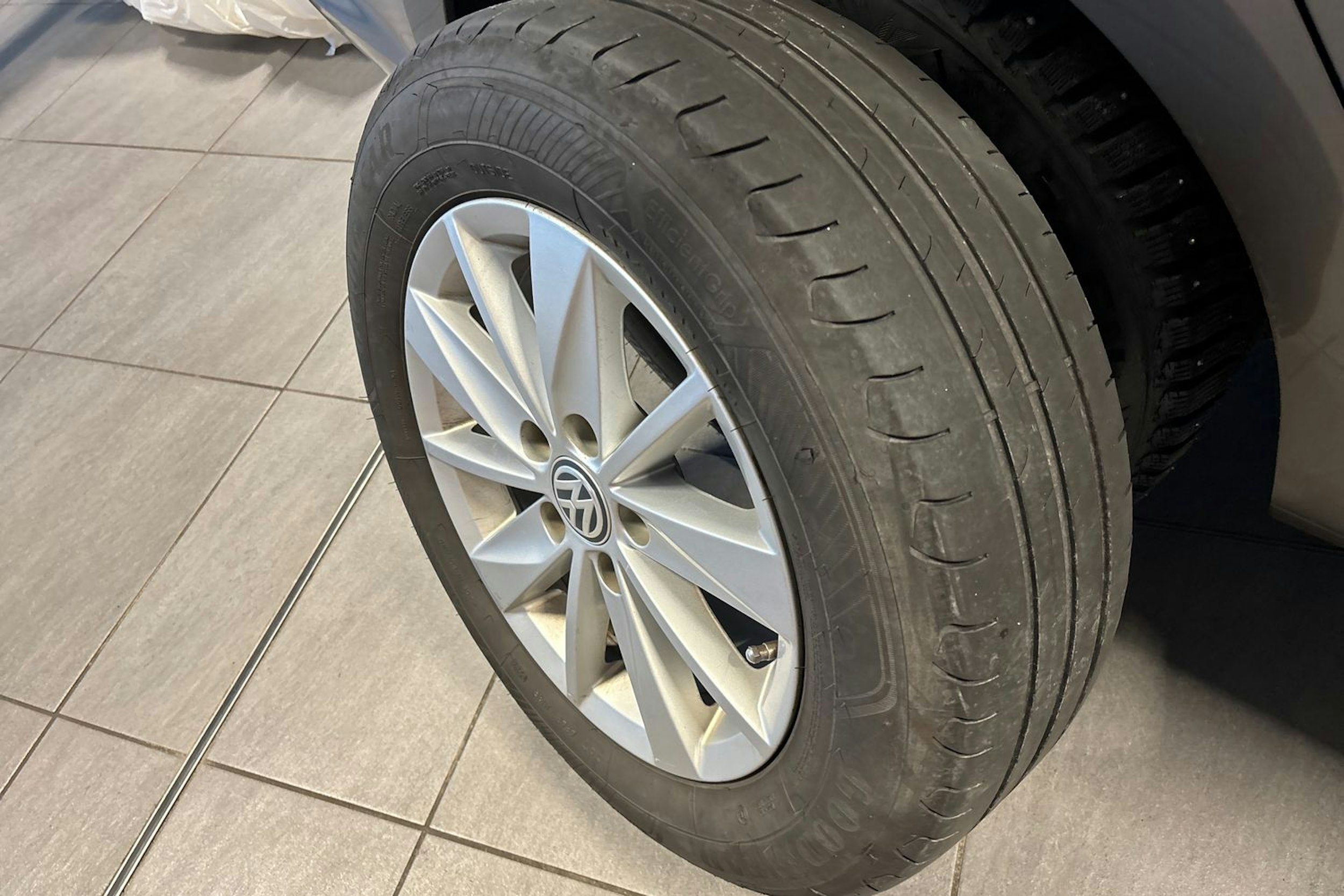 Harmaa Volkswagen GOLF 2014 kuva 15.