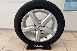 Sininen Volkswagen GOLF 2014 kuva 27.