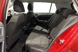 punainen Volkswagen Golf 2015 kuva 10.