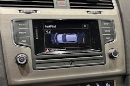 punainen Volkswagen Golf 2015 kuva 19.