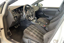 valkoinen Volkswagen Golf 2014 kuva 7.